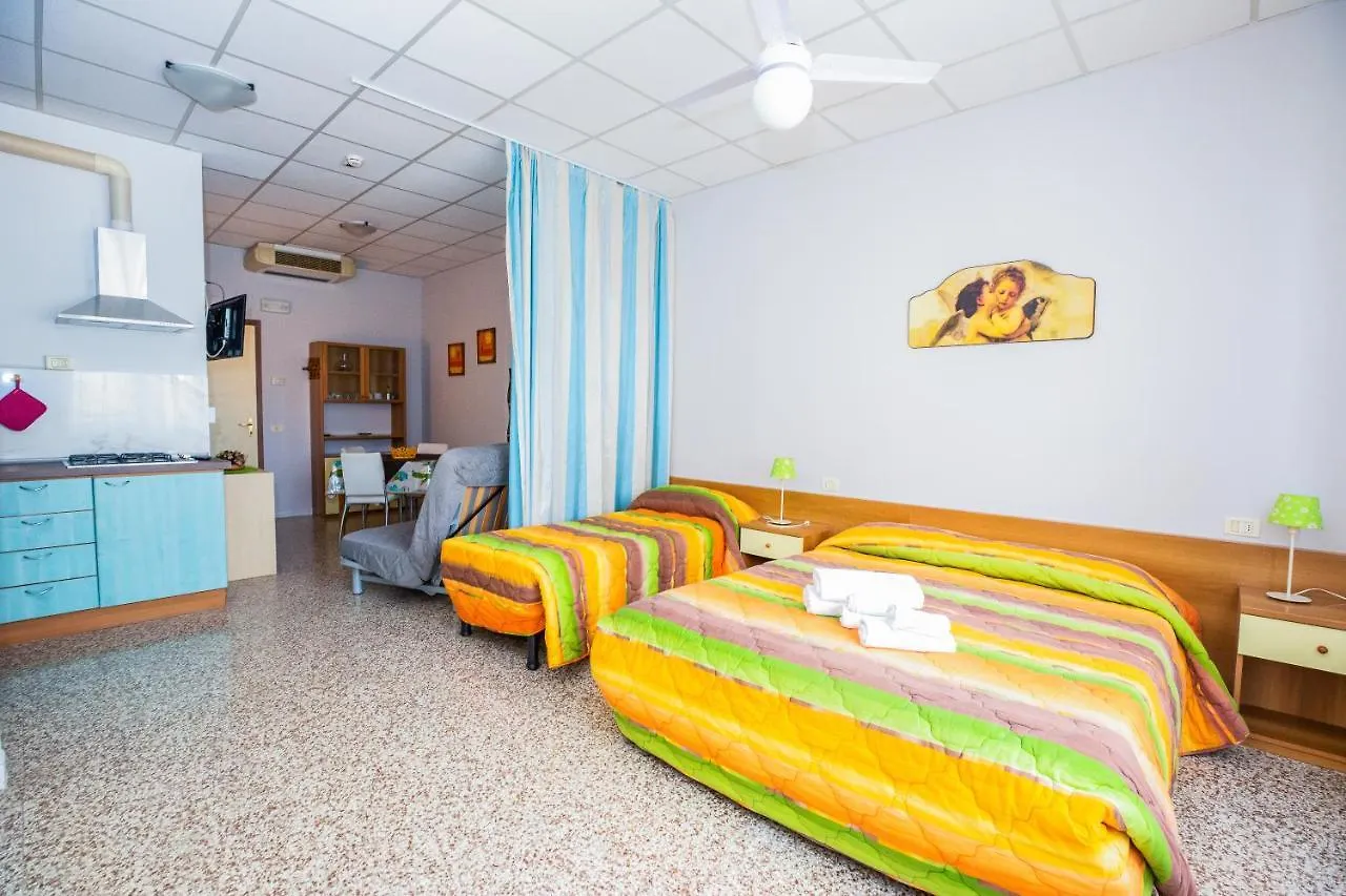 Residence Daniele Bellaria-Igea Marina 0*,